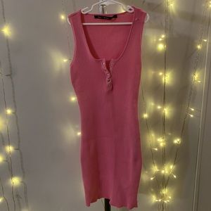 Pink bodycon dress